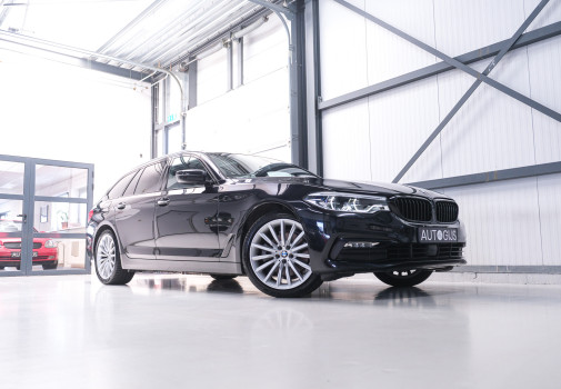 foto BMW 5-serie Touring 520d High Executive 2017