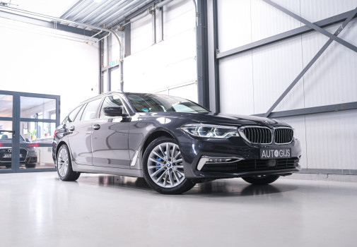 foto BMW 5-serie Touring 540i xDrive High Executive 340 pk 2017