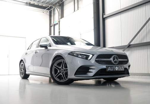 foto Mercedes-Benz A-klasse 180 Business Solution AMG 2019