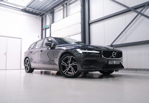 foto Volvo V60 2.0 D3 Momentum 150 pk 2018