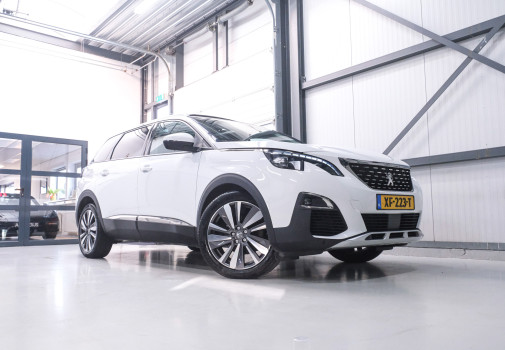 foto Peugeot 5008 1.2 PureTech Advanced Grip Control Allure 7 persoons 2018