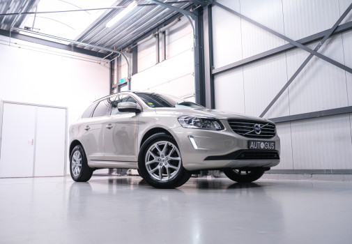 foto Volvo XC60 2.4 D4 AWD Polar+ 2017