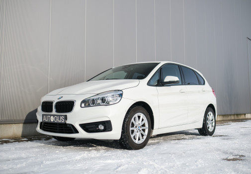 foto BMW 2-serie Active Tourer 220i Centennial High Executive 192 pk 2016