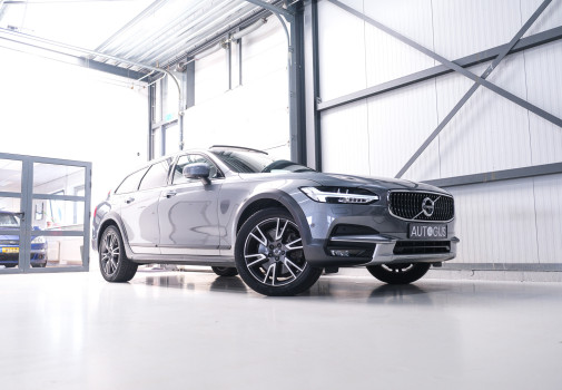 foto Volvo V90 Cross Country 2.0 D4 AWD Pro 2018