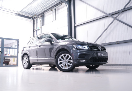 foto Volkswagen Tiguan 1.4 TSI ACT Comfortline Business 2018