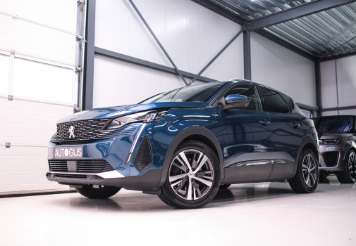 foto Peugeot 3008 1.6 HYbrid 225 Blue Lease Allure 2021