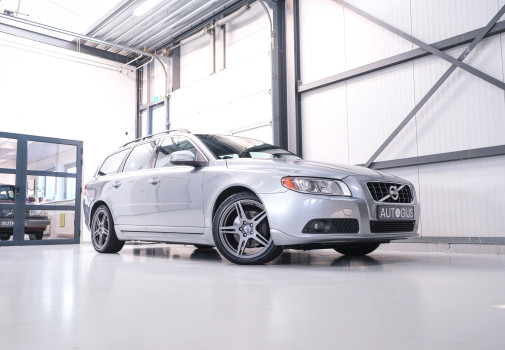 foto Volvo V70 2.0 D4 Summum 163 pk 2013