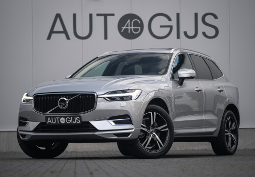 foto Volvo XC60 T8 Twin Engine 400 pk AWD Momentum 2018