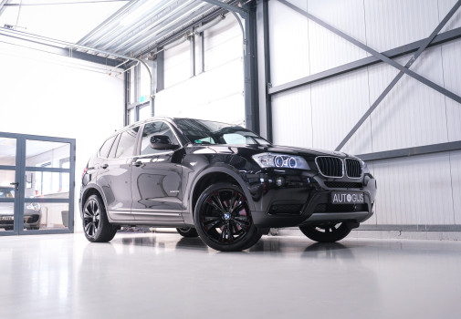 foto BMW X3 xDrive20i High Executive 2014