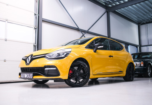 foto Renault Clio 1.6 R.S. 200 pk 2013