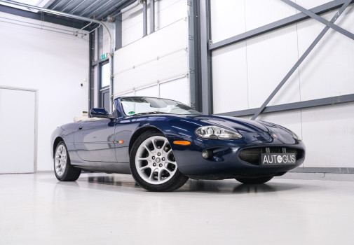 foto Jaguar XKR 4.0 V8 Convertible 364 pk 1999