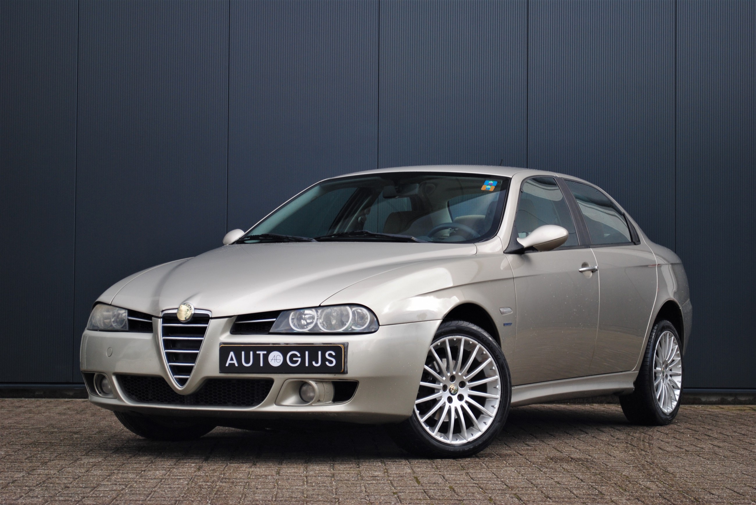 Alfa romeo 156 1